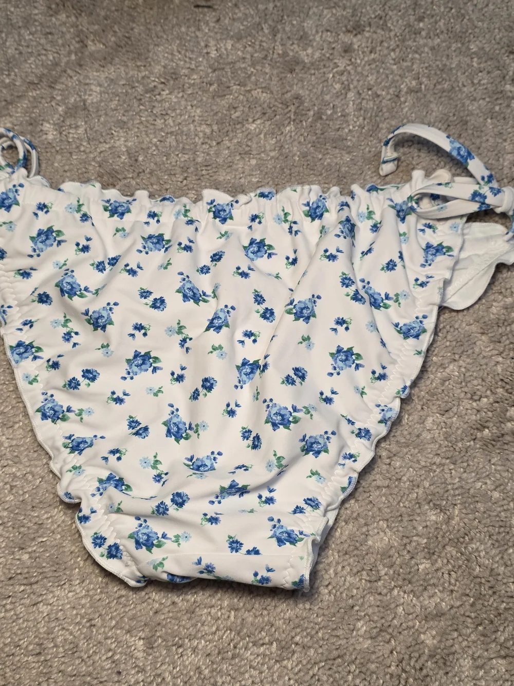 Wild Fable White Floral‎ Tie-Side Bikini Bottoms